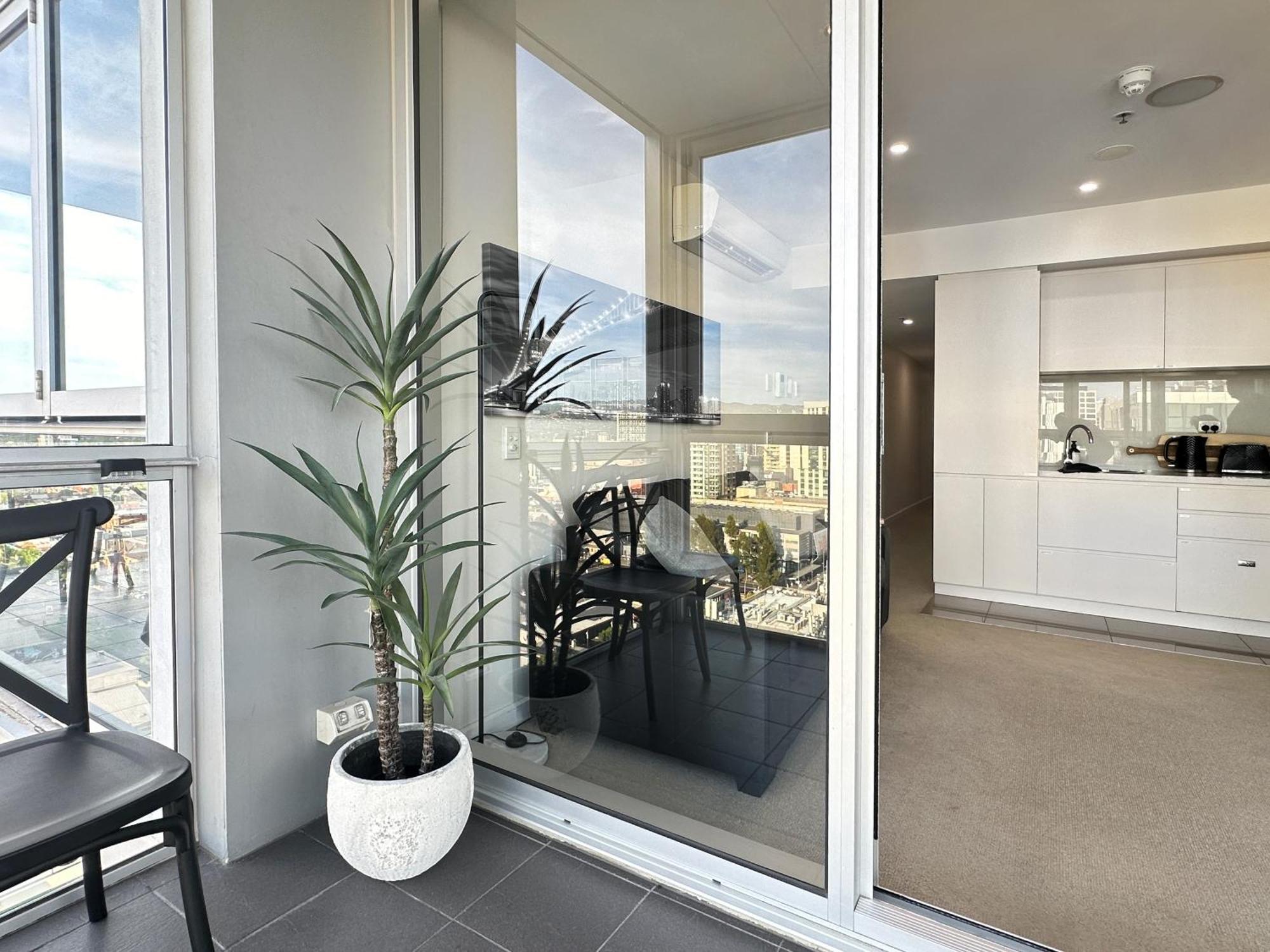 Sky View Apartment Cbd Skyline 2Br Apartment Balcony Spa Access Sleeps 6 Adelaide Exterior foto